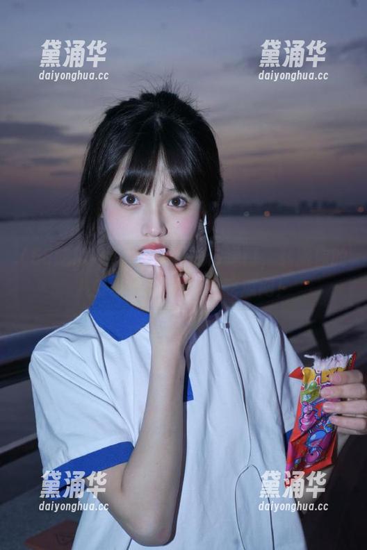 58吃瓜网 脑洞大开的传送门,刺激你的八卦小宇宙就在58吃瓜网!