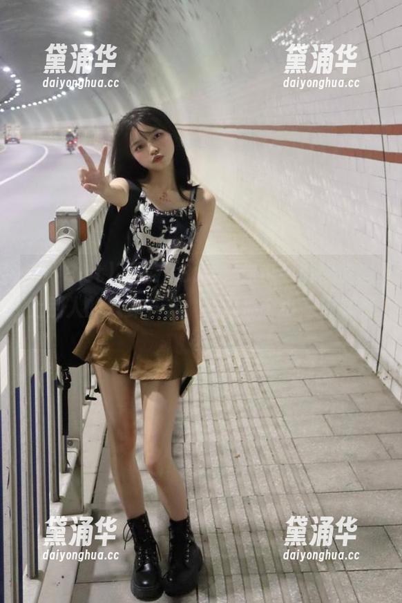 718.st 下载718.st,你也可以快速追上别人的八卦节奏,心里那个小翘首以待。