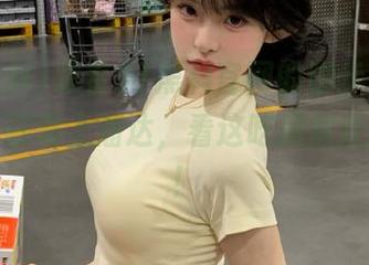 跟着91黑料官网的脚步，我是不是就在岛上溜达，看这吃瓜群众的狂欢！