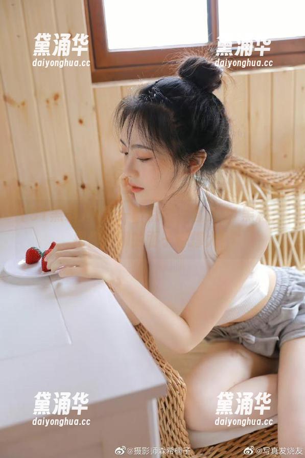 91黑料 只要一个点击,直达91黑料,把你闲聊的面子都撑大!