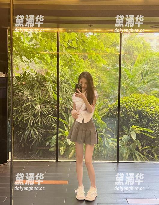 ccgg 看完“ccgg51.ct官网”,我才明白瓜背后的隐秘道理。