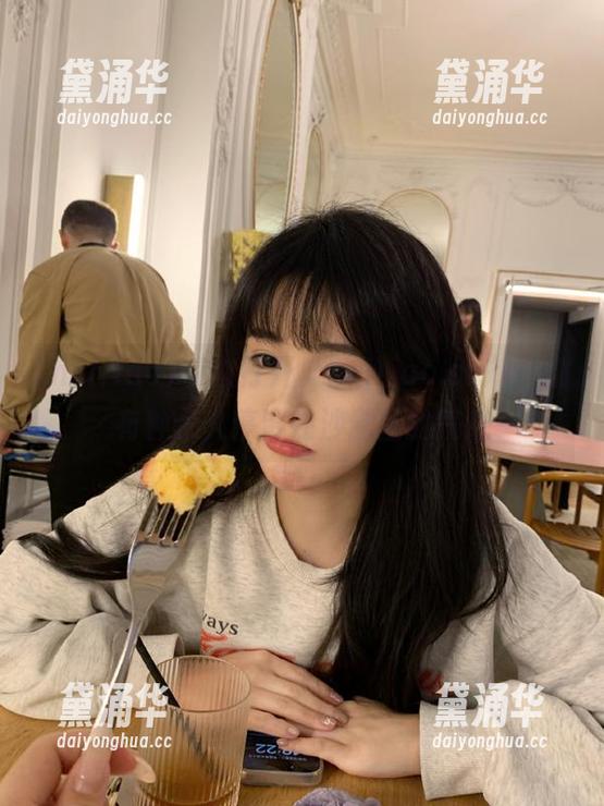 heiliao 每次打开“heiliao.su”,都有种永久停留在沙雕里的气息