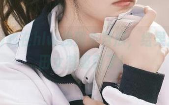 我在hlw找到免费瓜，结果却被瓜田女孩吸引了！