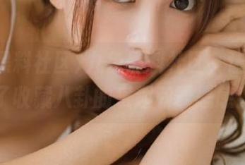 九色黑料社区,让我明白了收藏八卦的乐趣和罪恶感!