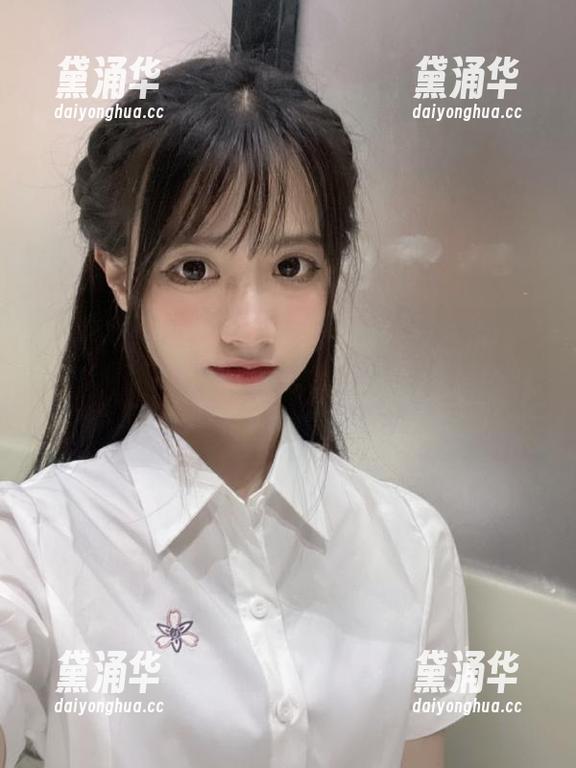 今日吃瓜 点击今日吃瓜51那个链接,我心里想着:这大瓜岂不是传递着某种无法言说的默契?