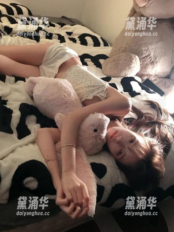 冲哥黑料精选 冲哥黑料精选震撼登场,直达你的好奇心,每日一冲来解压!