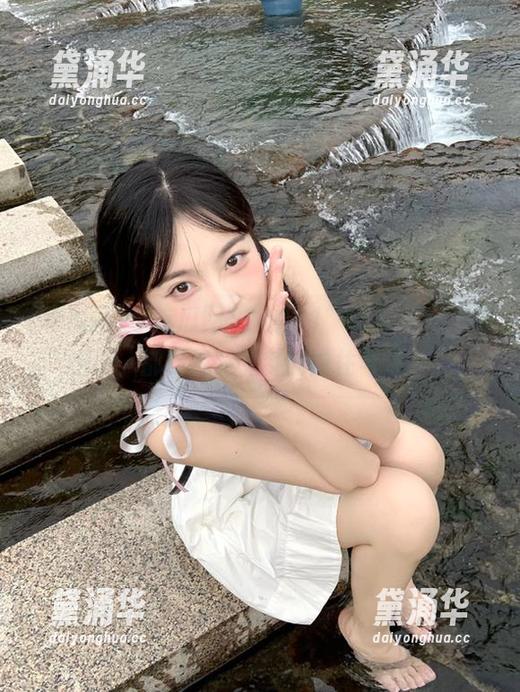 吃瓜网 “吃瓜网51cg91”里的每一个传送门,都是我对八卦的向往与呼唤。