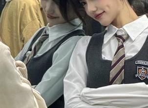 吃瓜网苹果版，免费吃瓜的不为人知的背影，你信不信？