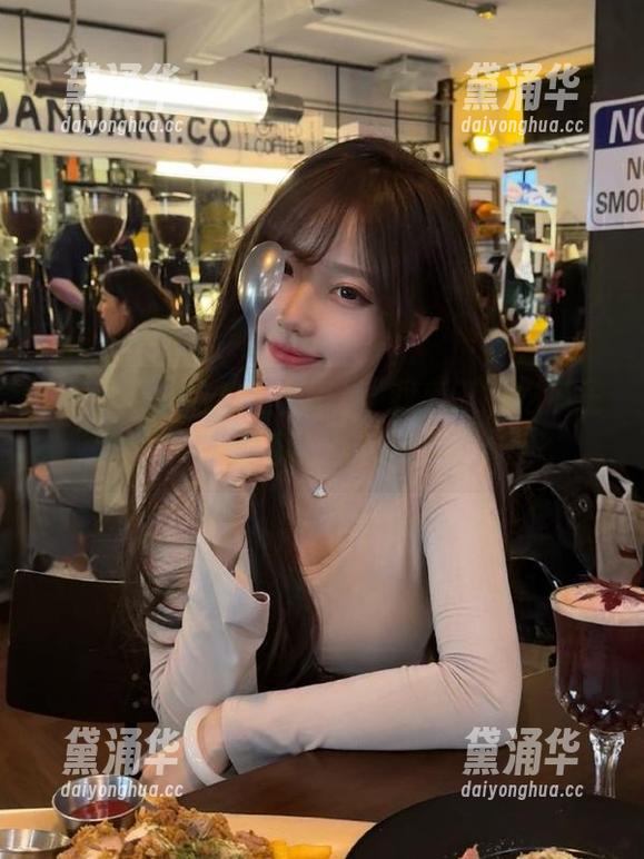 我爱五一吃瓜王 为啥“我爱五一吃瓜王”的视频比八卦还香?