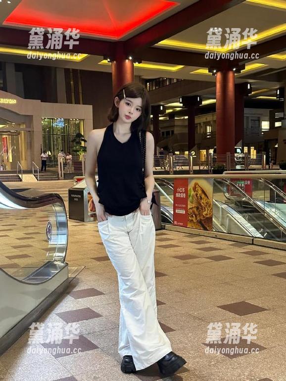 黑料不打烊 下载完黑料不打烊,你的生活会永不迷路哦!