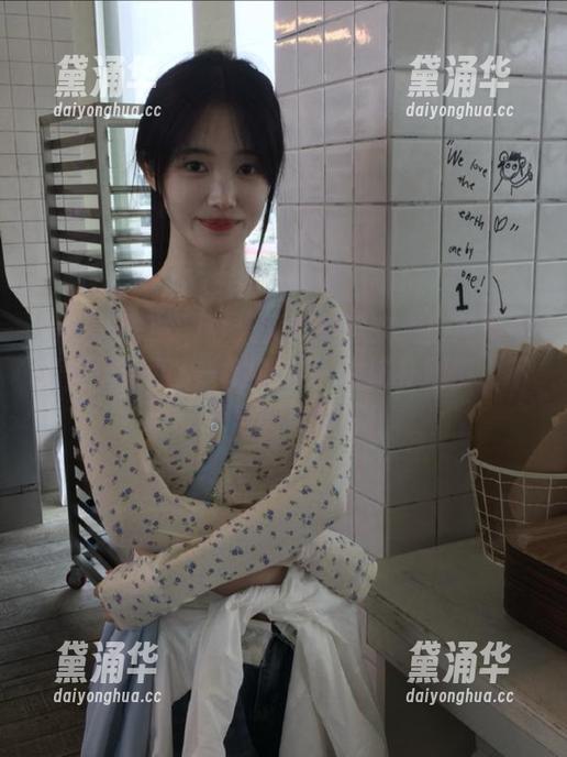 黑料不打烊 今天又有新瓜来袭!黑料不打烊苹果版:一边吃瓜一边脑补剧情,不比肥皂剧更精彩!