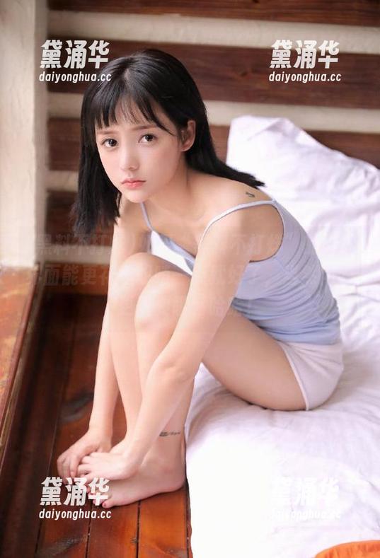 如果“黑料不打烊”的下载界面能更花里胡哨一点就好了，当然内容更重要啦，哈哈！