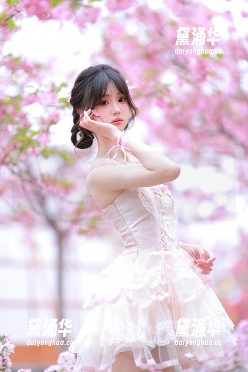 黑料吃瓜网 兄弟姐妹们,快上黑料吃瓜网网站,走一波zztt.win,吃瓜不仅是吃,更是享受过程啊!