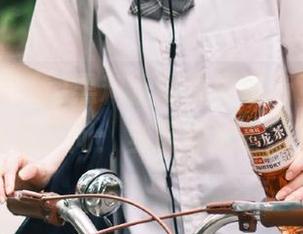 黑料正能量再添新章,观看时别忘了问:当前地址有木有?
