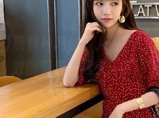 黑料社网站:八卦进驻,幽默满分,放慢节奏一起来“瓜”吧!