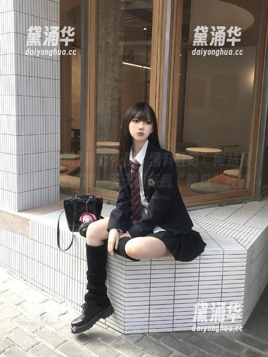 黑料社吧 真心怀疑“黑料社吧”网站是个职场培训班,天天锻炼我“吃瓜”技能。
