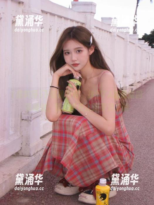黑料网 下载黑料网,找到TA的最新回家地址,悄悄蹲在路边等消息哦