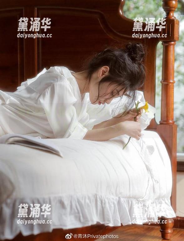 直达黑料网址，看完你会觉得平凡的生活真无趣！